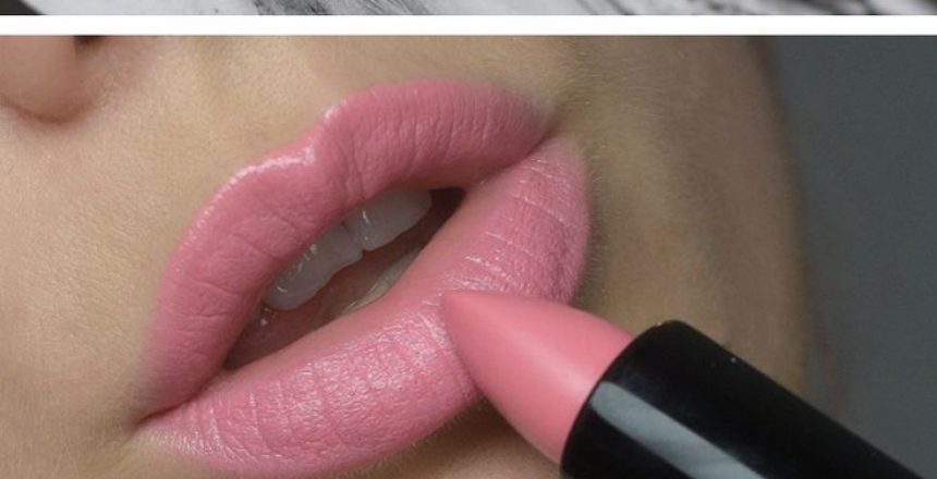 Lipstick Shade - Debalicious